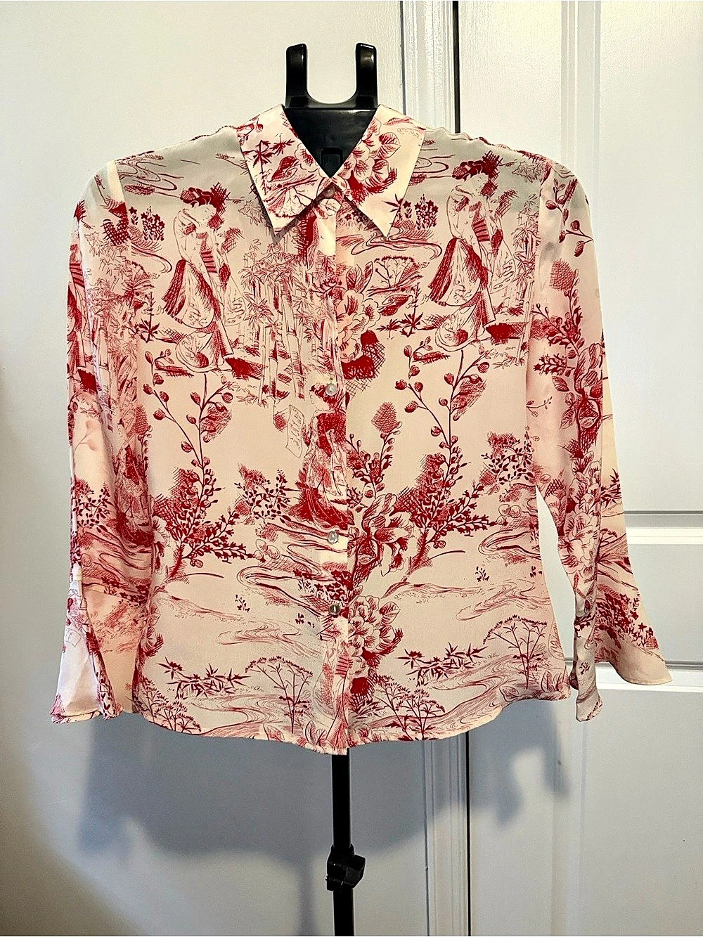 Spencer Jeremy Floral Silk Blouse in White & Red Size Small